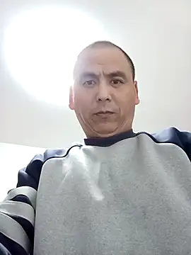 CWQ123 online show from November 17, 2025, 11:27 am