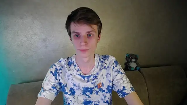 Snapshot of yes_cute_boy_ chatting on March 27, 2026, 6:18 pm yes cute boy online show from March 27, 2026, 6:18 pm