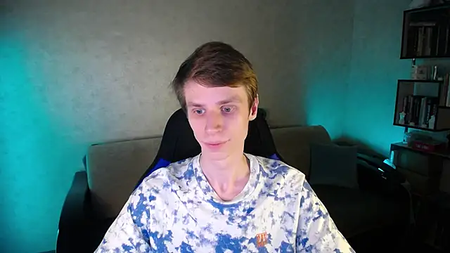 Snapshot of yes_cute_boy_ chatting on April 8, 2026, 7:03 pm yes cute boy online show from April 8, 2026, 7:03 pm