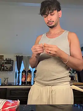 Gipsyboysteve online show from December 17, 2025, 2:12 pm