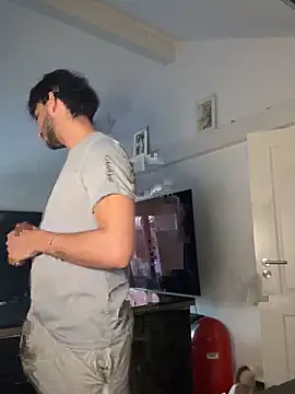 Gipsyboysteve online show from March 22, 2026, 5:33 am