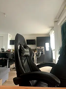 HATSUNE   online show from September 10, 2025, 11:10 am