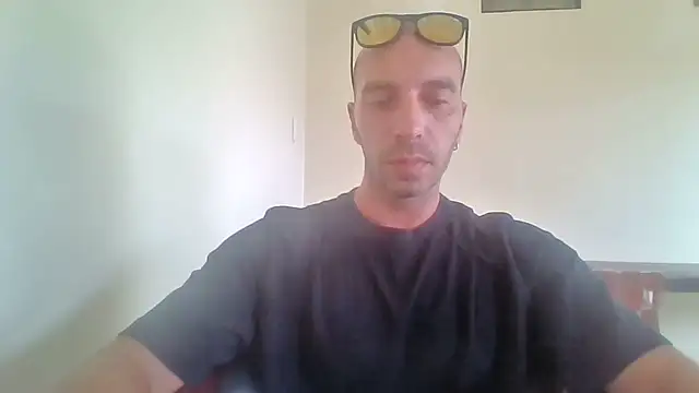 bigdick italy online show from February 19, 2026, 1:56 am