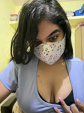 Snapshot of BigBreasted chatting on February 10, 2026, 3:38 pm BigBreasted online show from February 10, 2026, 3:38 pm