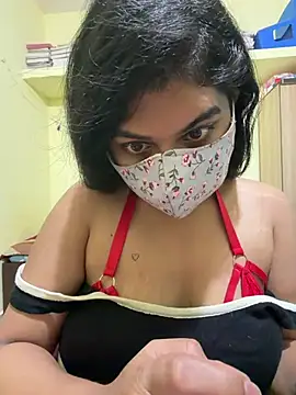 Snapshot of BigBreasted chatting on February 20, 2026, 5:13 pm BigBreasted online show from February 20, 2026, 5:13 pm