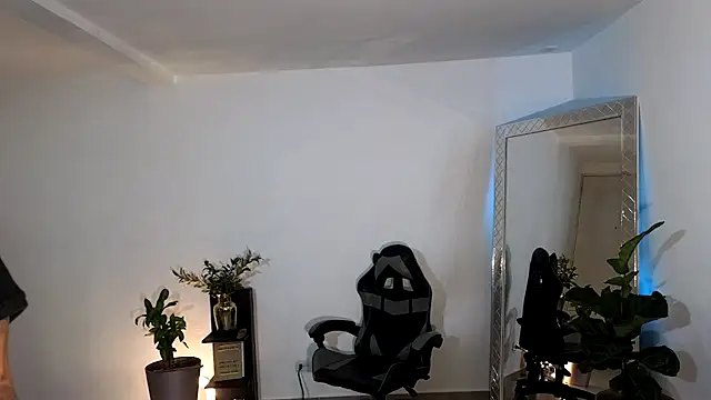 Wyatt Rose online show from September 29, 2025, 11:53 pm