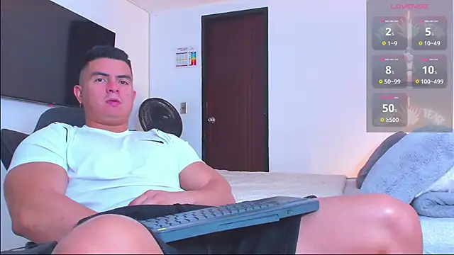 Snapshot of RJBarto chatting on February 8, 2026, 1:36 pm RJBarto online show from February 8, 2026, 1:36 pm