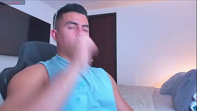 Snapshot of RJBarto chatting on February 17, 2026, 1:18 pm RJBarto online show from February 17, 2026, 1:18 pm