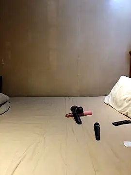 missboobiesSA online show from December 17, 2025, 9:54 pm