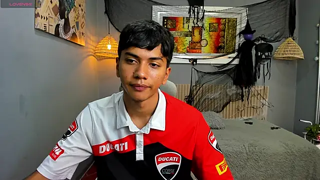 markbowie online show from October 30, 2025, 1:45 pm