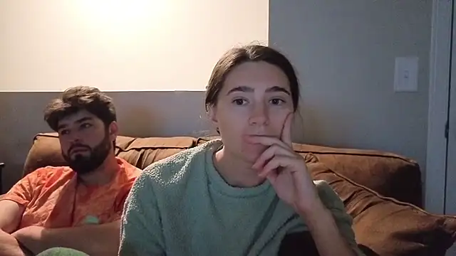 bambifarrina online show from April 15, 2026, 12:17 am