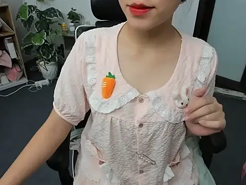 Xiao cute online show from September 22, 2025, 2:52 pm