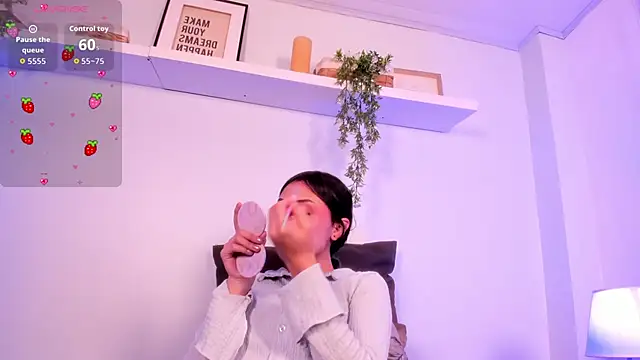 Vampgyal online show from March 3, 2026, 9:10 pm