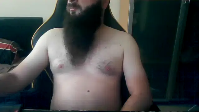 Snapshot of LondonMan1988 chatting on May 22, 2026, 7:15 am LondonMan1988 online show from May 22, 2026, 7:15 am