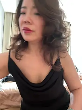 Snapshot of anna_yngs chatting on July 16, 2026, 3:23 am anna yngs online show from July 16, 2026, 3:23 am