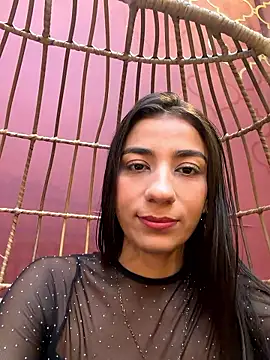 -juicy  online show from January 11, 2026, 10:26 pm