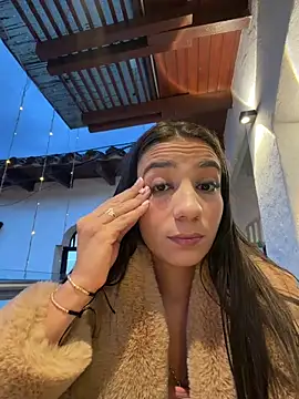 Snapshot of -juicy_ chatting on February 5, 2026, 11:09 pm -juicy online show from February 5, 2026, 11:09 pm