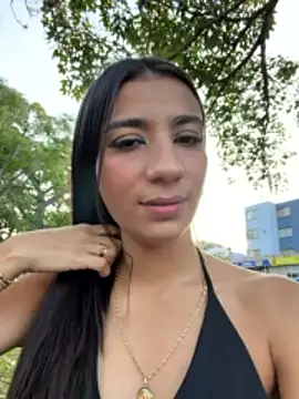 Snapshot of -juicy_ chatting on February 11, 2026, 10:15 pm -juicy online show from February 11, 2026, 10:15 pm