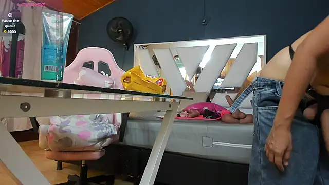 Snapshot of Lena_Bdsm chatting on February 4, 2026, 11:16 am Lena Bdsm online show from February 4, 2026, 11:16 am