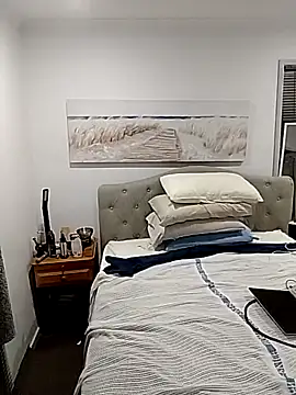 iamthepublickmasterbater online show from October 30, 2025, 12:28 pm