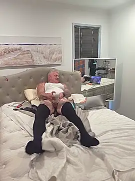 iamthepublickmasterbater online show from March 16, 2026, 2:39 am