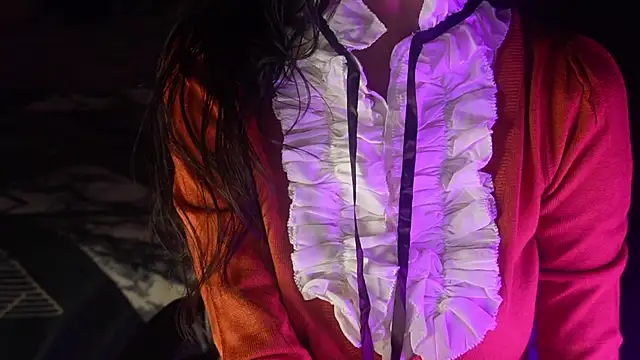 NidhiChandra online show from November 4, 2025, 8:35 am