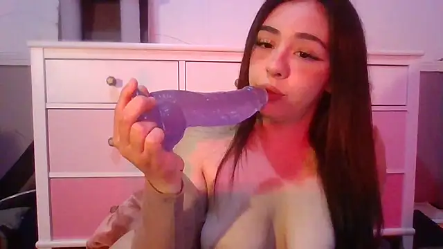arianababyxo online show from April 9, 2026, 7:03 am