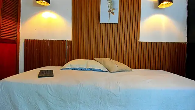 David niet online show from October 28, 2025, 6:10 pm