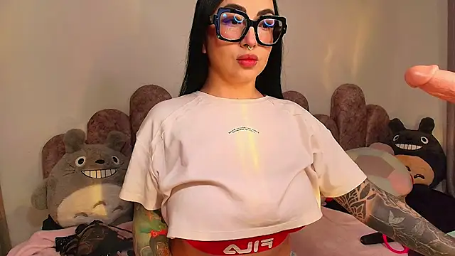 Claiborne Morris online show from September 19, 2025, 1:51 am