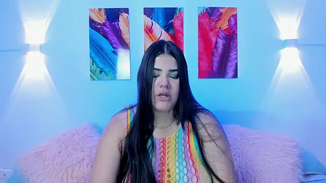 LucyColleen online show from September 17, 2025, 9:38 pm