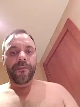 Snapshot of manchego85 chatting on September 19, 2025, 10:32 pm manchego85 online show from September 19, 2025, 10:32 pm