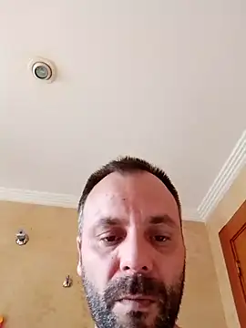 Snapshot of manchego85 chatting on September 24, 2025, 2:42 pm manchego85 online show from September 24, 2025, 2:42 pm