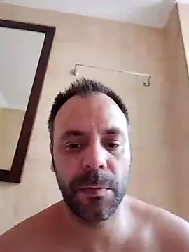 Snapshot of manchego85 chatting on October 7, 2025, 4:04 pm manchego85 online show from October 7, 2025, 4:04 pm