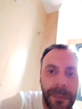 Snapshot of manchego85 chatting on October 8, 2025, 4:37 pm manchego85 online show from October 8, 2025, 4:37 pm