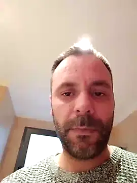 Snapshot of manchego85 chatting on November 6, 2025, 4:30 pm manchego85 online show from November 6, 2025, 4:30 pm