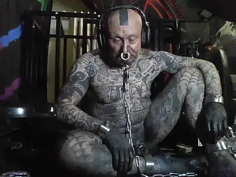 object857 online show from January 11, 2026, 1:32 am