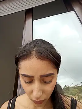 Snapshot of CandyFoxter_ chatting on October 16, 2025, 9:54 am CandyFoxter online show from October 16, 2025, 9:54 am