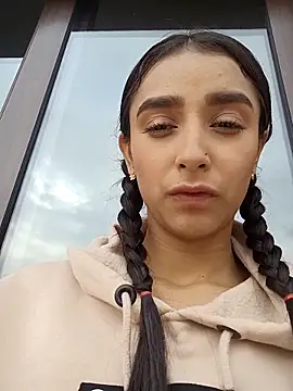 Snapshot of CandyFoxter_ chatting on October 29, 2025, 9:00 am CandyFoxter online show from October 29, 2025, 9:00 am