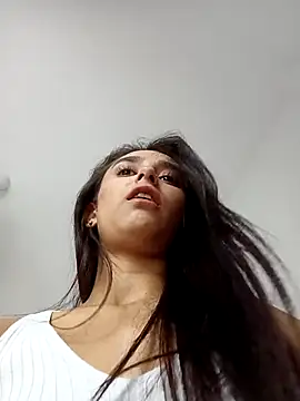 Snapshot of CandyFoxter_ chatting on November 8, 2025, 4:07 pm CandyFoxter online show from November 8, 2025, 4:07 pm