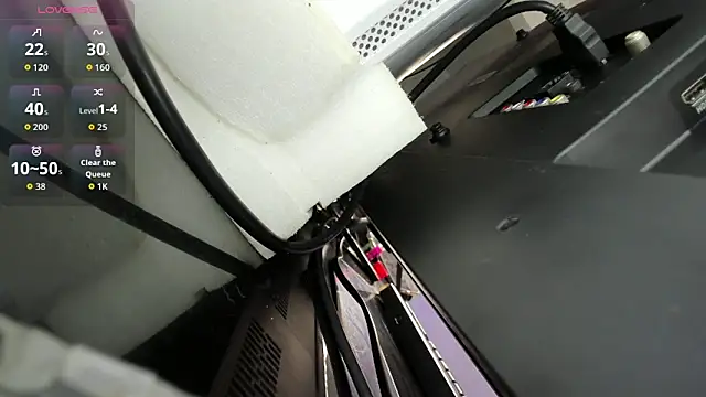 blue wxw online show from November 19, 2025, 4:56 am