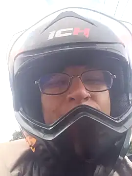 Snapshot of _Alaskamisa chatting on October 11, 2025, 12:15 pm Alaskamisa online show from October 11, 2025, 12:15 pm