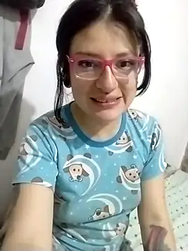 Snapshot of _Alaskamisa chatting on July 13, 2026, 3:42 am Alaskamisa online show from July 13, 2026, 3:42 am