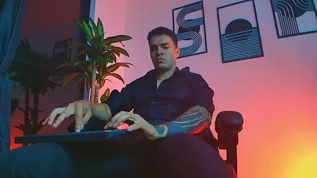 ALPHA DOMINUS  online show from March 27, 2026, 8:37 am