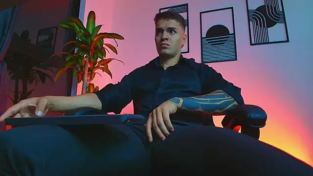 ALPHA DOMINUS  online show from April 12, 2026, 3:55 am