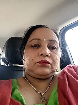 Sexyshott online show from October 19, 2025, 9:32 am