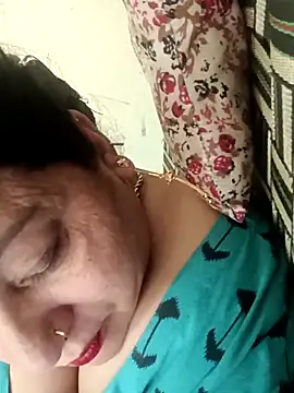 Sexyshott online show from October 22, 2025, 7:08 am