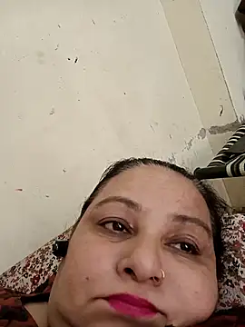 Sexyshott online show from November 5, 2025, 8:25 am