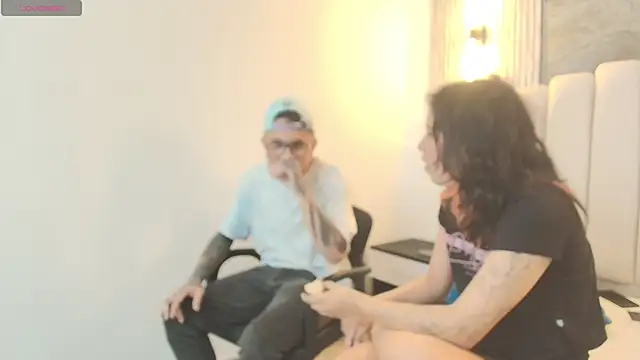 RavenandCody online show from September 19, 2025, 2:35 am