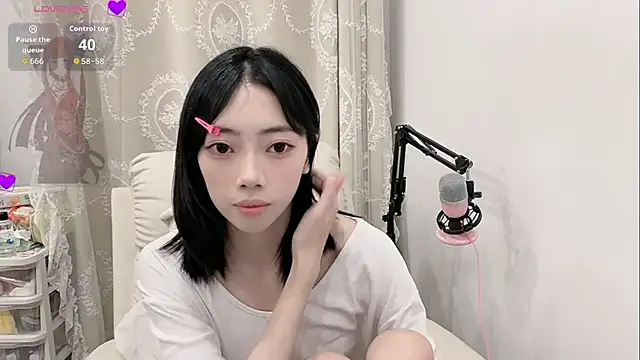 tuantuanle online show from April 3, 2026, 2:15 pm