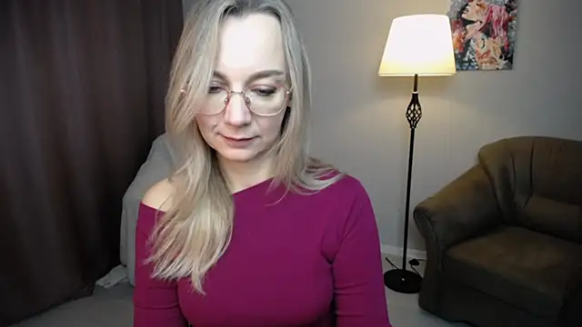 Ava Elior online show from October 12, 2025, 6:12 am